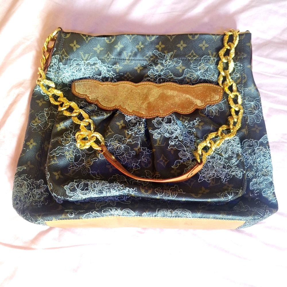 Authentic Louis Vuitton Dentelle Fersen Bag